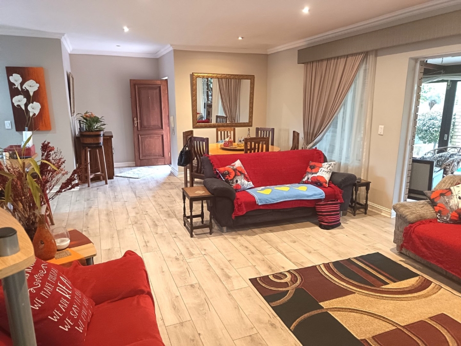 3 Bedroom Property for Sale in Blanco Western Cape